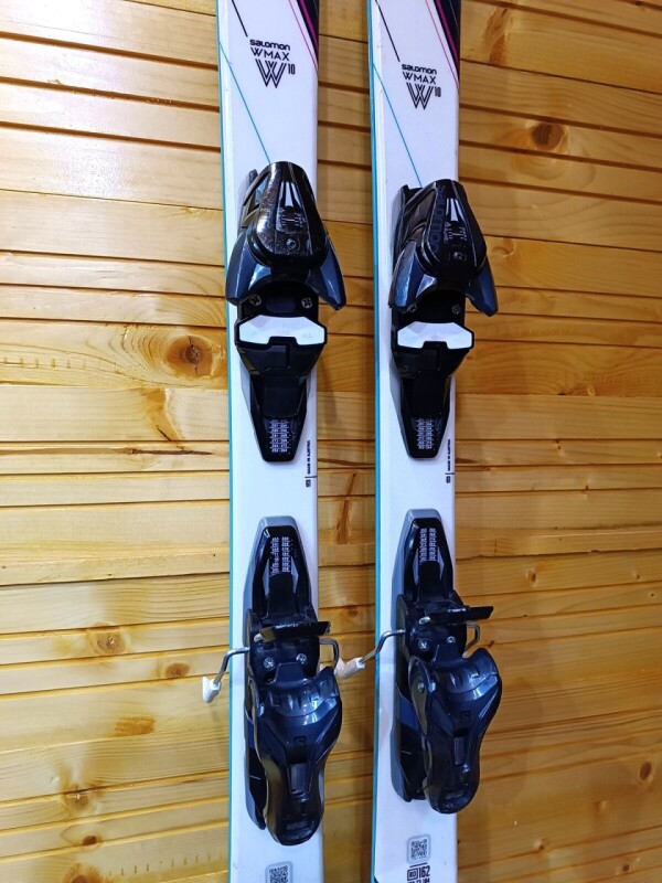 LYŽE SALOMON WMAX W10 162CM